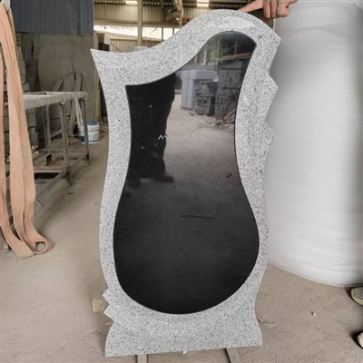 Melnā granīta pieminekļu cenas